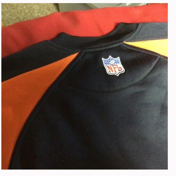 NFL CHICAGO Bears sweatshirt - Picture 3 of 4